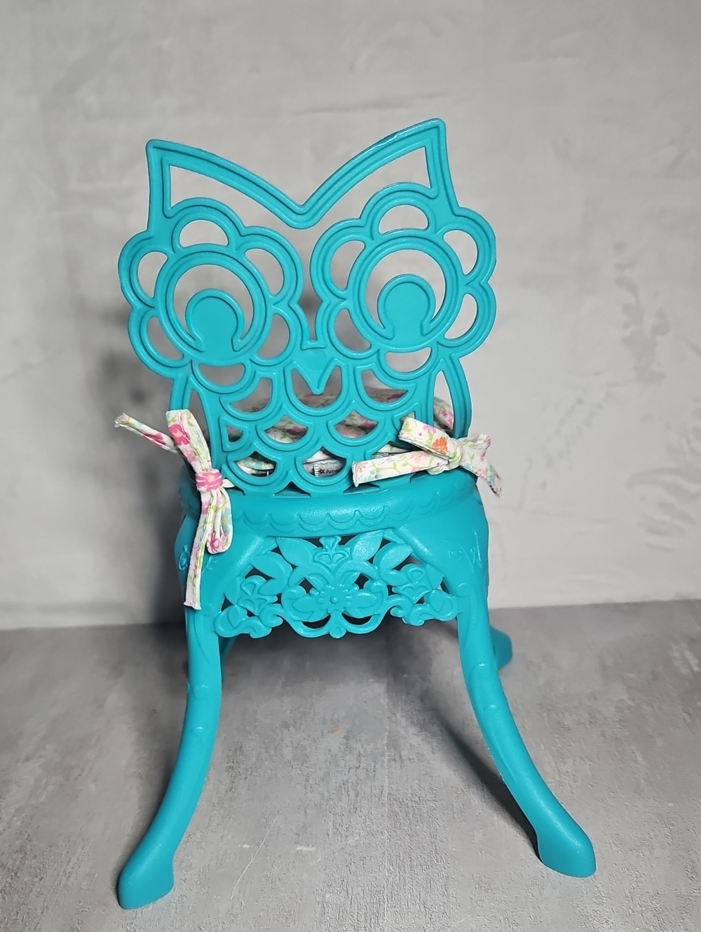 American Girl Chair - Picture 4 of 6